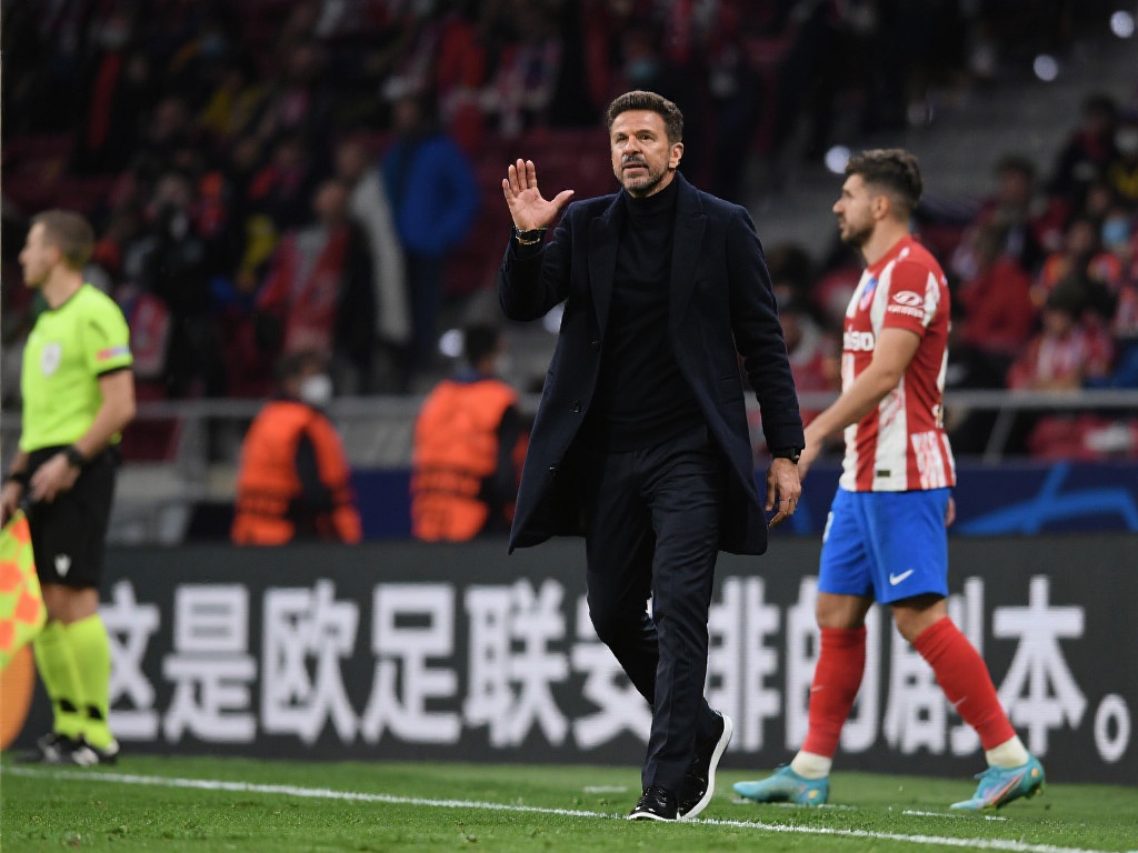 足球不只是 足球不只是